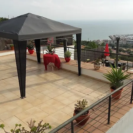 The Sunlight ベッド・アンド・ブレックファスト シッチェス